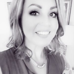 Meet your Posher, Shelly